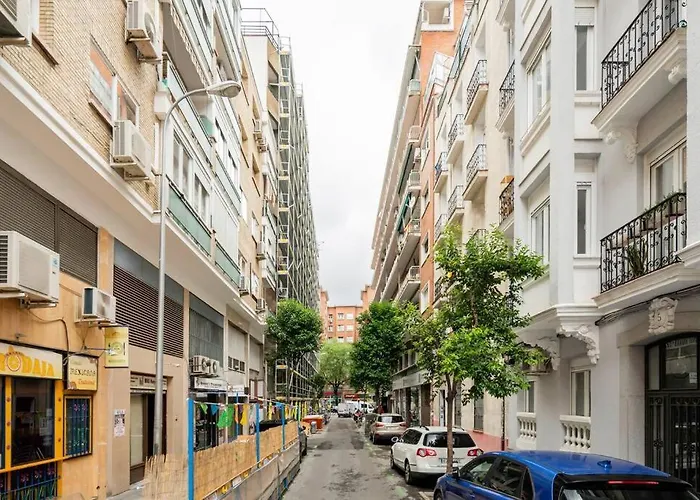 Acogedor Apartamento Interior En Sotano En Barrio Salamanca - Boc5