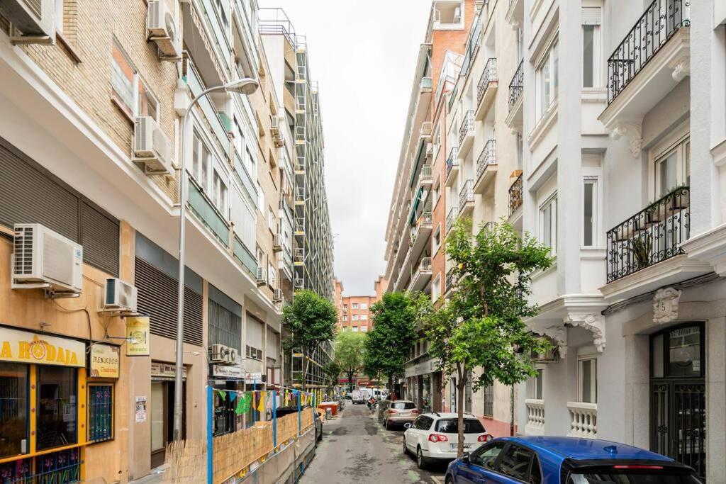 Acogedor Interior En Sotano En Barrio Salamanca - Boc5